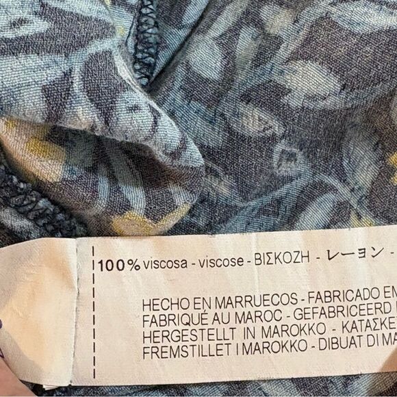 Zara Smocked Crop Swing Bell Sleeve Lace Up Blouse Women’s XS Blue yellow Floral - Picture 9 of 10